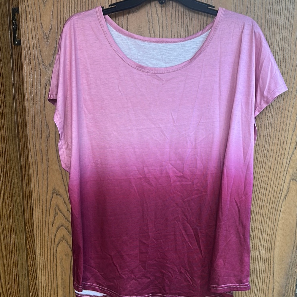 SHEIN Pink Relaxed Short Sleeve Tee